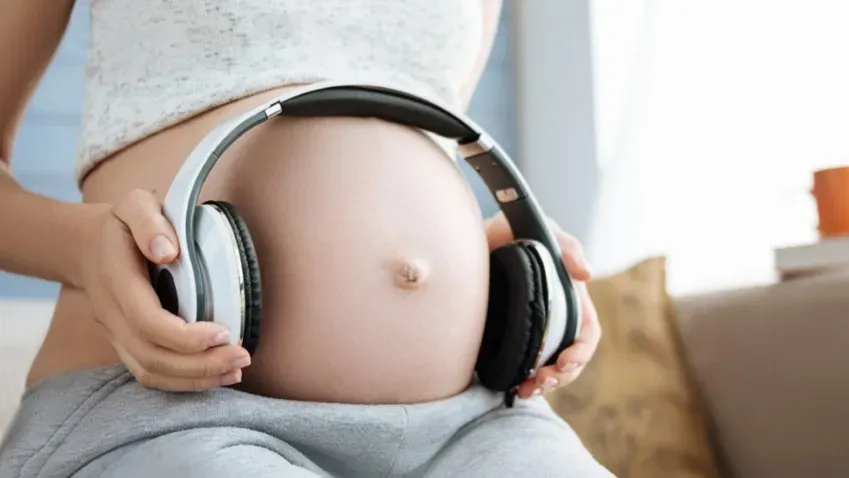Developmental Science: музыка при беременности улучшает обучение детей речи и языку