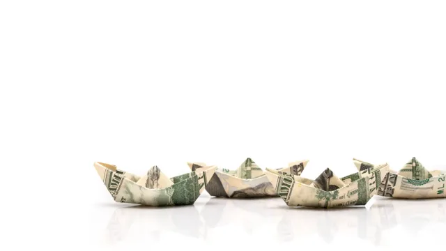 Экономика создателей меняется на фоне роста AI-контента