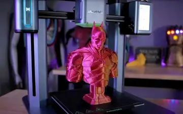 3D-принтер AnkerMake M5 с расширенным функционалом и доступной ценой обходит конкурентов
