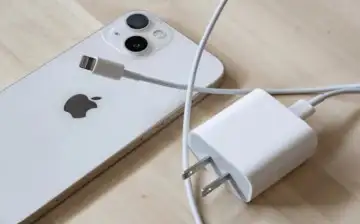 Apple разрабатывает двухпортовый адаптер питания USB-C