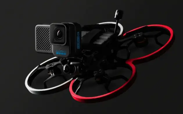 Новая камера GoPro Hero 10 Black Bones весит всего 54 грамма