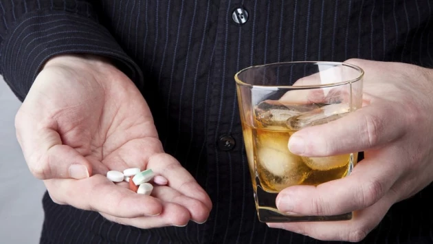 Употребления алкоголя и опиоидов широко распространено среди пациентов с болезнью Крона