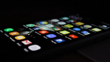INFOX.ru: эксперты назвали 20 приложений, убивающих аккумулятор смартфона