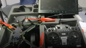 На выставке "Экипировка" представлен новейший компактный российский дрон «Бинокль-День»