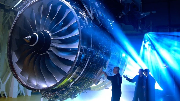 Крупнейший двигатель для самолетов будущего разработан в Rolls-Royce