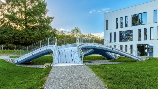 Стартап Holcim представил первый в мире мост, напечатанный на 3D-принтере