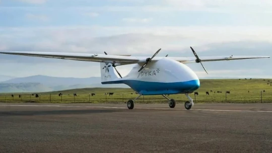 Представлен самый большой в мире беспилотный электрический грузовой самолет