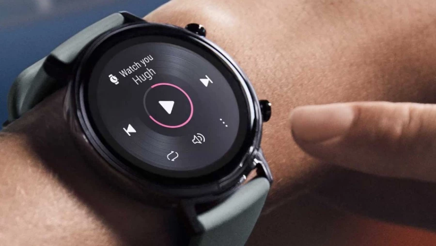 На мировой рынок выходят умные часы Huawei со встроенными наушниками