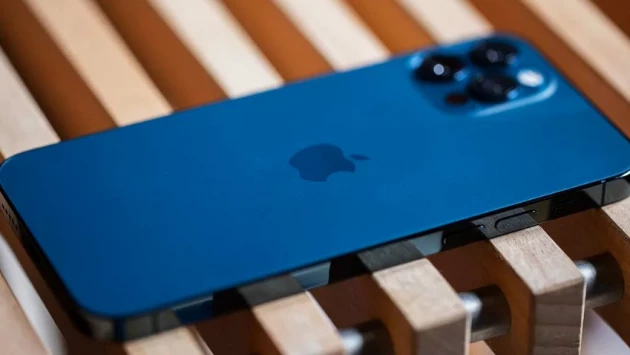 Компания Apple может создать складной iPhone в будущем