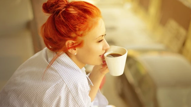 Употребление кофеина может помочь снизить вес и уменьшить жировые отложения