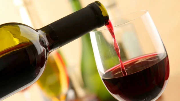 Умеренное употребление алкоголя может снизить риск развития деменции