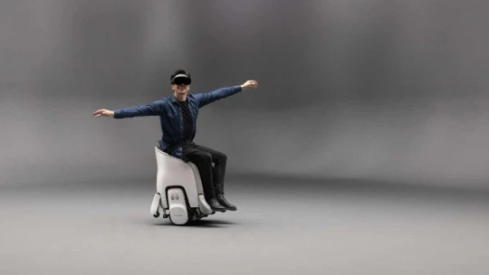 Honda представила мобильное самобалансирующееся кресло для погружения в виртуальный мир