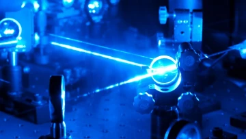 Реальный телекинез: китайские ученые научились притягивать макрообъекты с помощью лазера