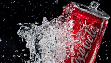 Coca-Cola выпустит стильный смартфон: в Сети появилось его фото