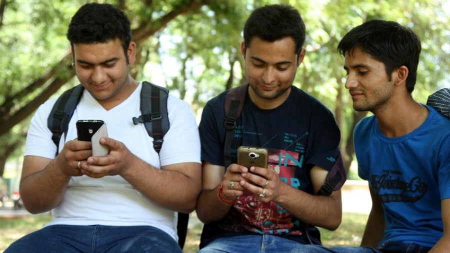 Новый конкурент Android и iOS: Индия создает собственную операционную систему IndOS