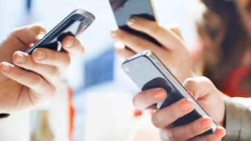 VK, Яндекс и Сбер планируют в 2023 году начать разработку национальной мобильной ОС