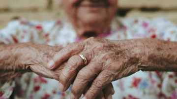 Journals of Gerontology: потеря обоняния может быть первым признаком слабости у пожилых