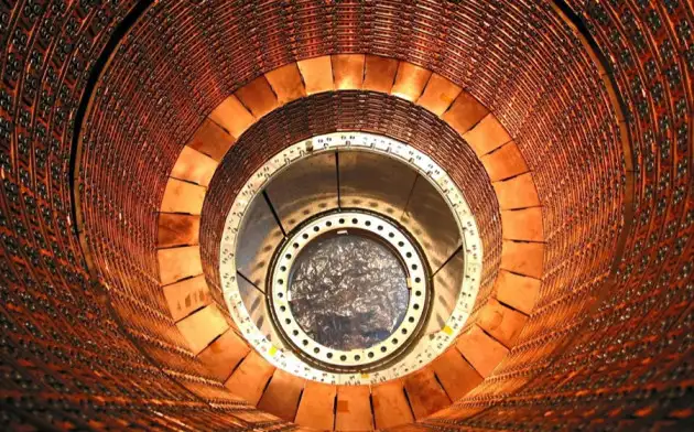 Большой адронный коллайдер достигнет рекордного уровня энергии
