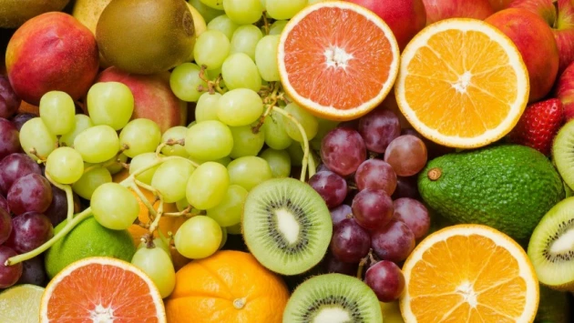 MF: Диетолог Пономарева назвала пять летних фруктов, которые помогут похудеть