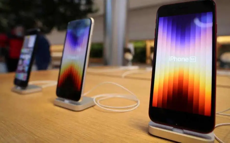 Apple сокращает поставки смартфонов и наушников на 20 процентов