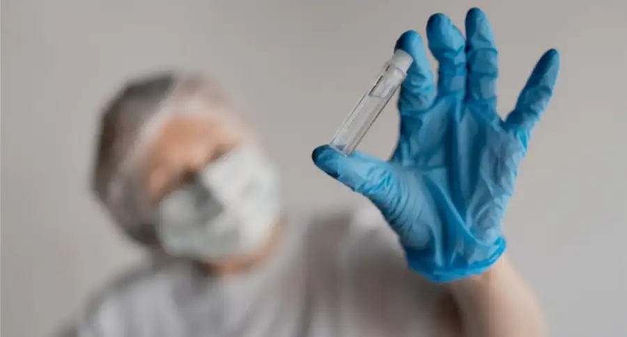 Компания Moderna начала испытания вакцины от ВИЧ на людях