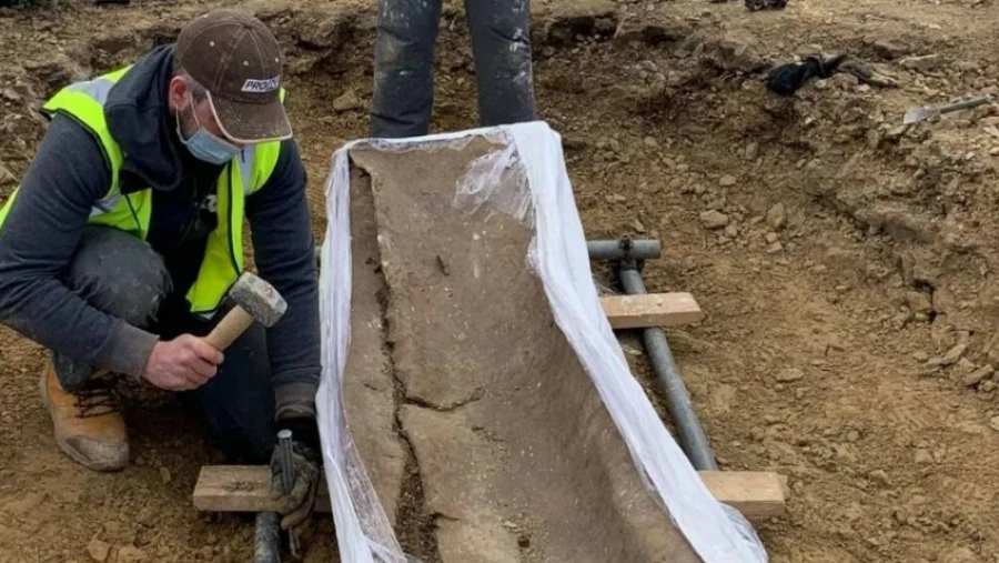 В Англии обнаружено римское кладбище возрастом 1600 лет и останки аристократов