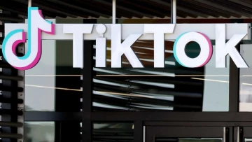 Правительства Северной Америки и Европы пытаются запретить TikTok