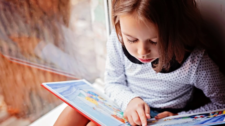 Российские лингвисты нашли особенность чтения на русском языке у детей и взрослых