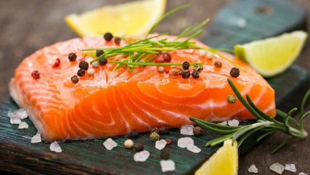 Рыба: 10 доказанных фактов пользы для здоровья и возможный вред при употреблении