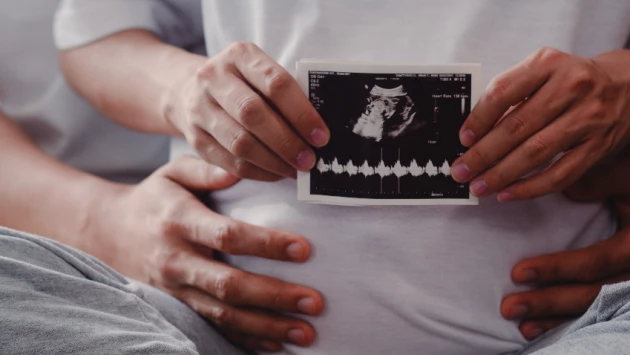 Стало известно, почему беременность с отстающим в развитии эмбрионом прерывается организмом