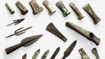 Мастера бронзового века научились закаливать сталь на тысячелетие раньше римлян