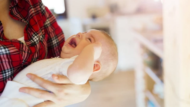 Ученые раскрыли секрет, как быстро успокоить и улучшить сон у плачущего младенца