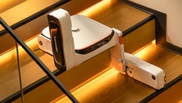 Стартап Migo Robotics разработал первого в мире робота-пылесоса, поднимающегося по лестницам