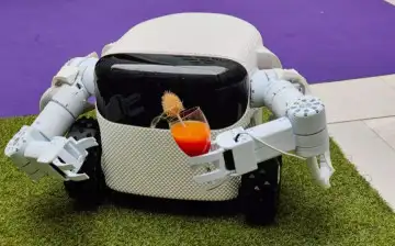Робот-помощник Willow X разработан для ухода за вашим садом и сбором урожая