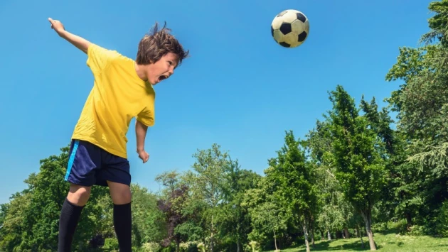 J. Biomech. Eng.: Тренировки сделают футбольные удары головой безопасными для подростков