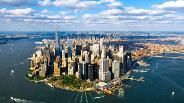 Нью-Йорк уходит под воду под тяжестью небоскребов