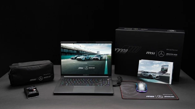 Ноутбук Mercedes-AMG представили на CES 2023: Видео