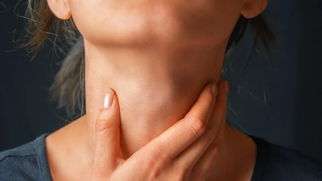 АиФ: Врач Гандельман рассказал, как брови могут указать на неполадки в щитовидной железе