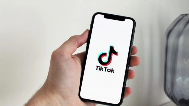 TikTok предоставит полный доступ к алгоритму и рекомендациям корпорации Oracle