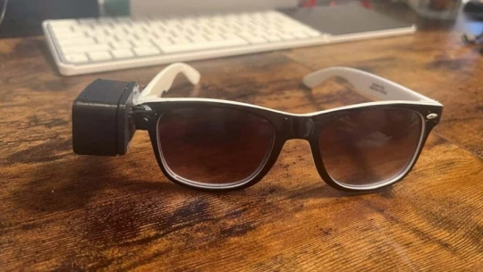 Команда Cerebral Valley создала умные очки с открытым исходным кодом всего за 20 долларов