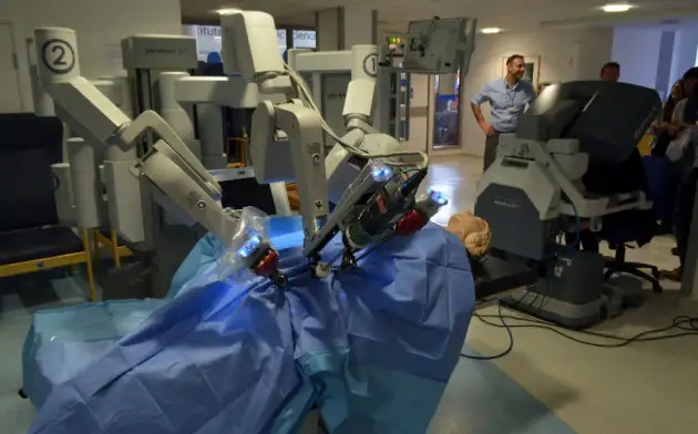 К концу десятилетия роботы-хирурги будут использоваться втрое чаще