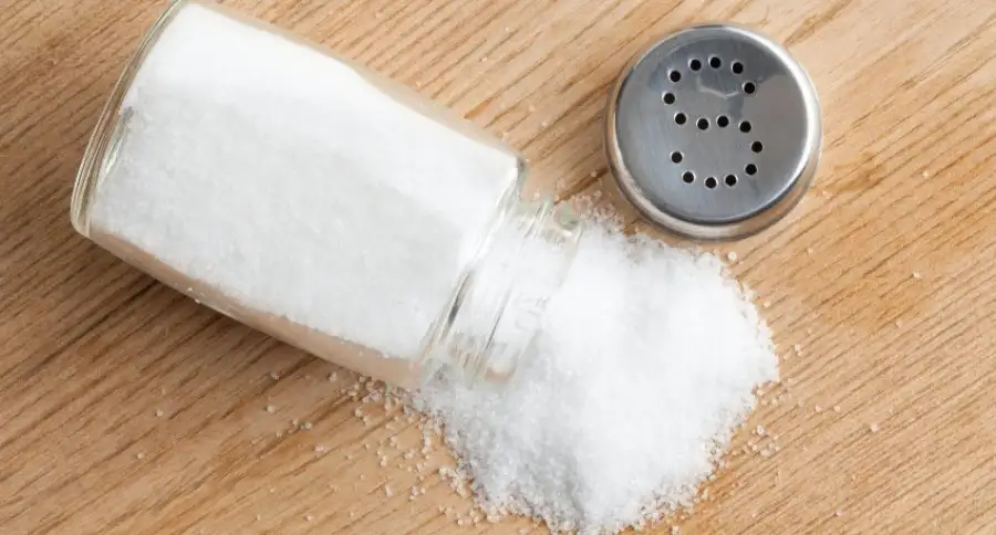 Cardiovascular Research: чрезмерное потребление соли повышает выработку гормонов стресса на 75%