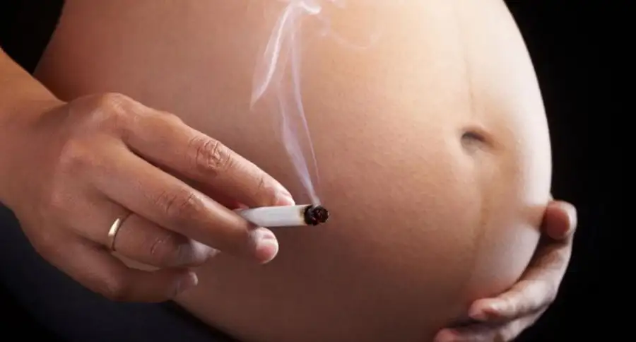JAMA: исследователи обнаружили, что витамин С улучшает здоровье детей беременных курильщиц