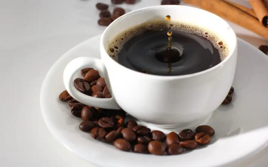 Эксперт по питанию Мейер раскрыл пользу отказа от кофе на месяц