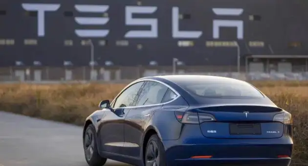 Bloomberg: Tesla отзывает электрокары из Китая из-за проблем с ремнями безопасности