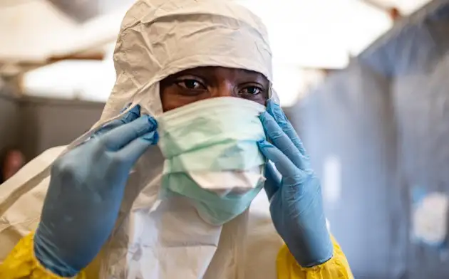 В Уганде продлили карантин из-за распространения лихорадки Эбола