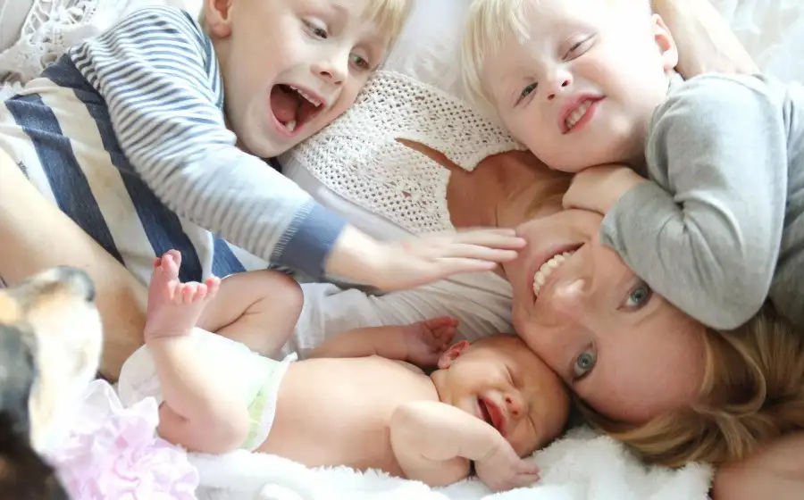 Шведские социологи опровергли миф о том, что много детей рожают люди с низким доходом