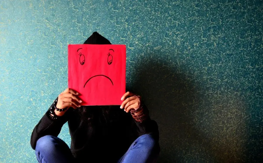 Psychiatric Research: депрессия способна нарушить восприятие человеком своего состояния