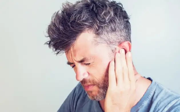 Учёные рассказали о последствиях шума в ушах