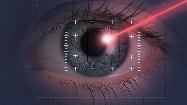Ученые разработали метод диагностики черепно-мозговых травм лазером через глаз